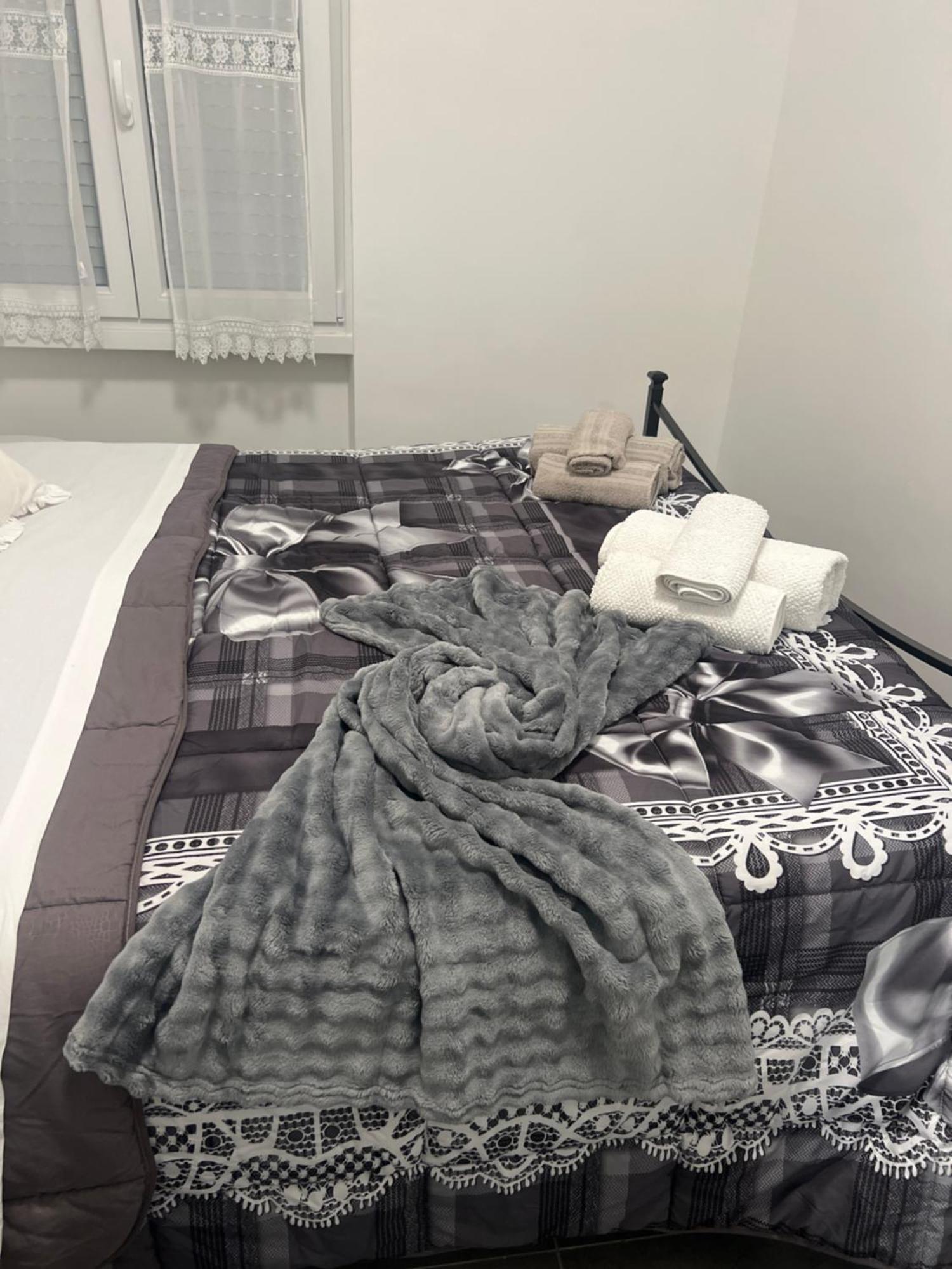 B&B Ladislaus 라디스폴리 외부 사진
